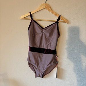 Yumiko Micah Leotard (L)
